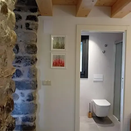 Casa Tomas Saravillo